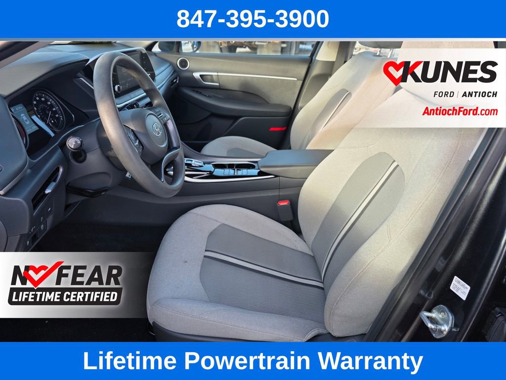 Used 2022 Hyundai Sonata SE w/ Preferred Accessory Package image 18