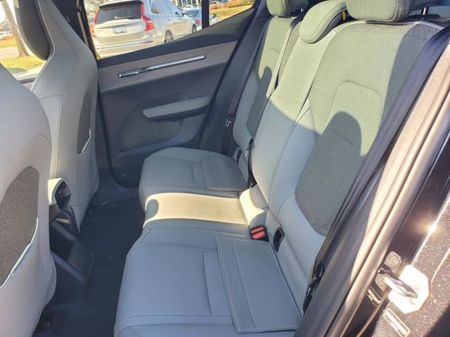 New 2025 Volvo EX30 Plus w/ Protection Package Premier AWD/4WD image 27