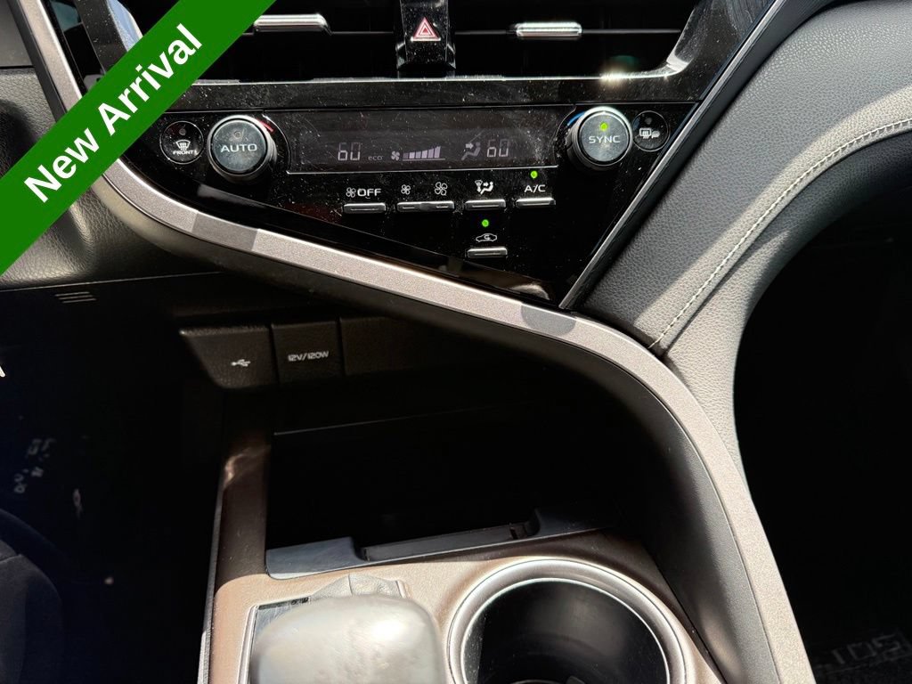 Used 2023 Toyota Camry SE FWD image 16
