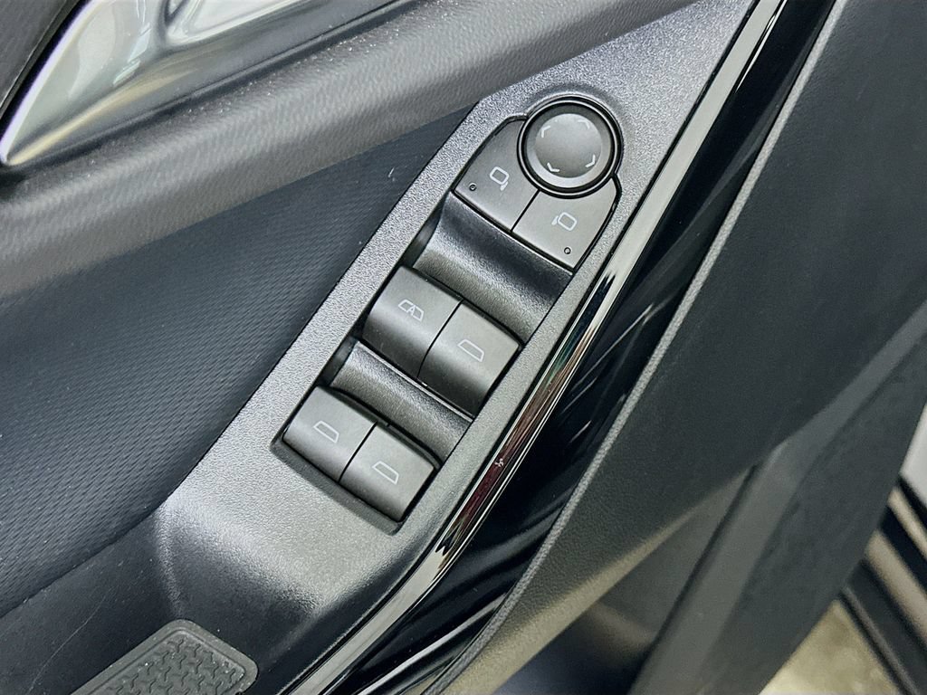 Used 2026 Chevrolet Equinox LT FWD image 20