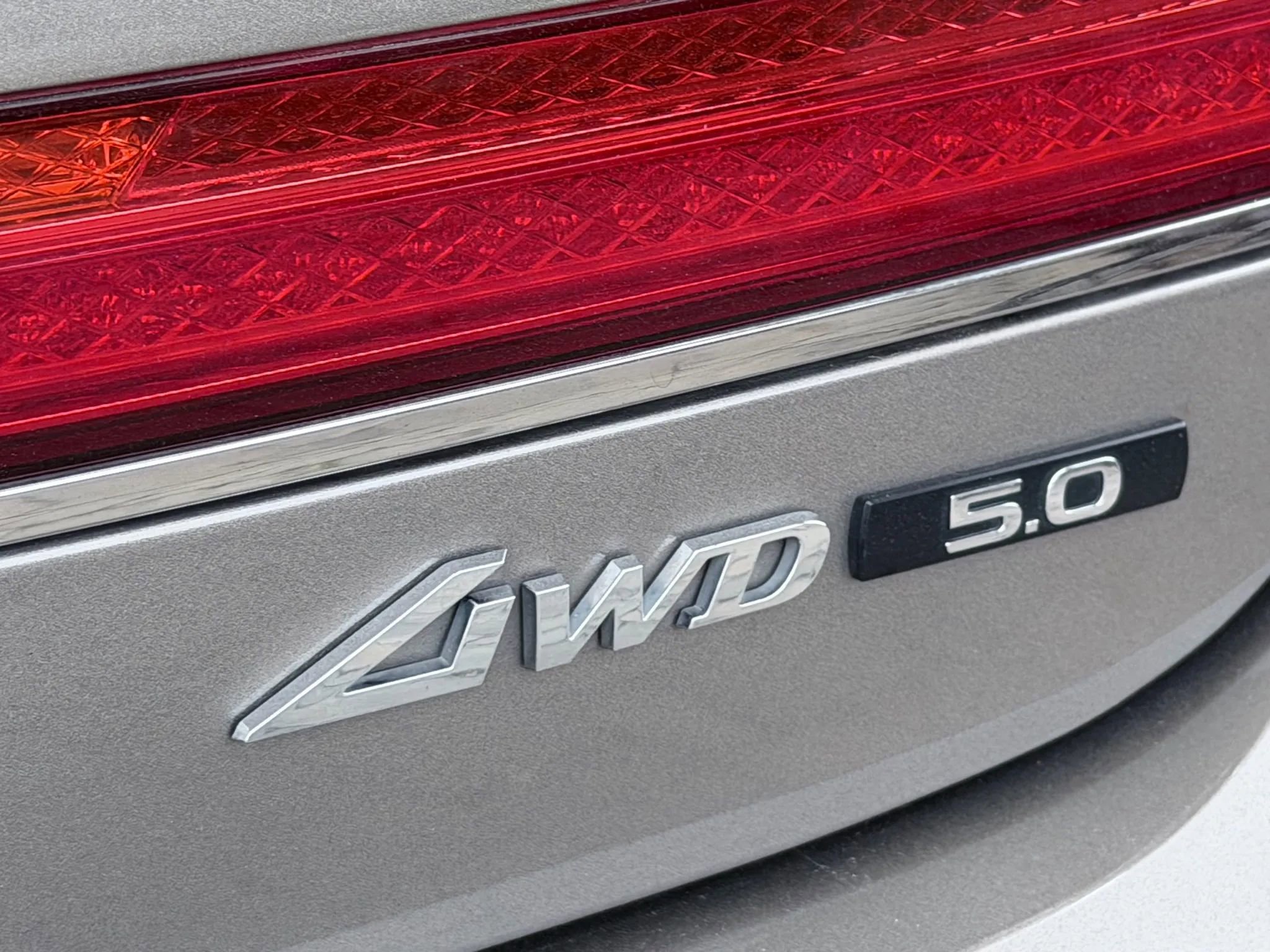 Used 2021 Genesis G90 5.0 Ultimate image 63