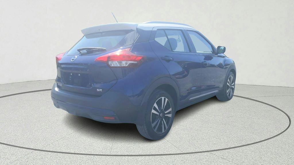 Used 2019 Nissan Kicks SR w/ SR Premium Package FWD image 6