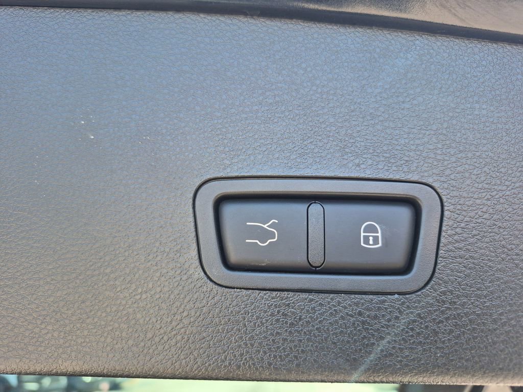 Used 2024 Alfa Romeo Tonale Veloce AWD/4WD image 12