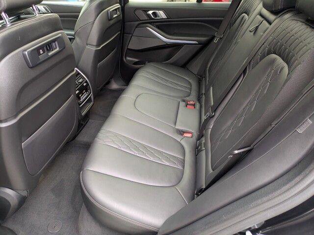 Used 2021 BMW X5 M50i AWD/4WD image 15