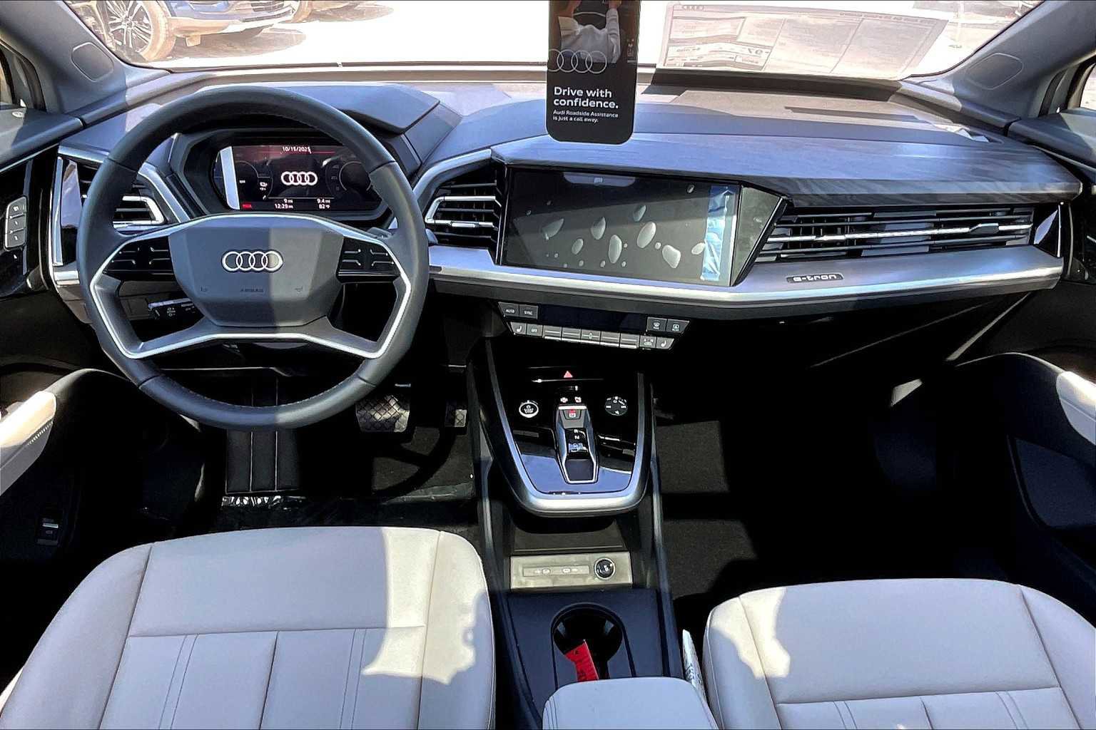 New 2026 Audi Q4 e-tron Premium image 5