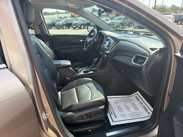 Used 2018 Chevrolet Equinox Premier FWD image 23