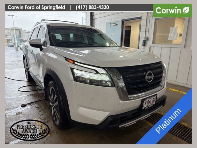 Used 2025 Nissan Pathfinder Platinum w/ Cargo Package