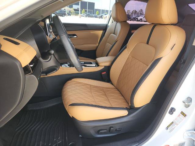 Certified 2025 Nissan Sentra SV w/ SV Premium Package FWD image 13
