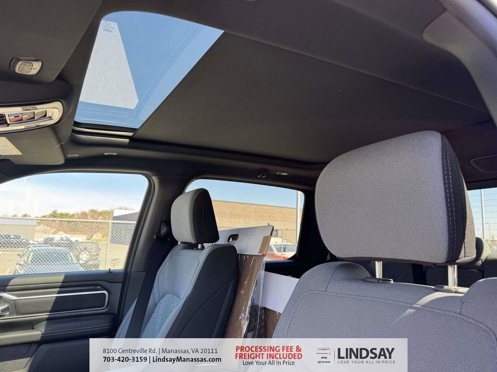 New 2026 RAM 1500 4x4 Crew Cab image 18