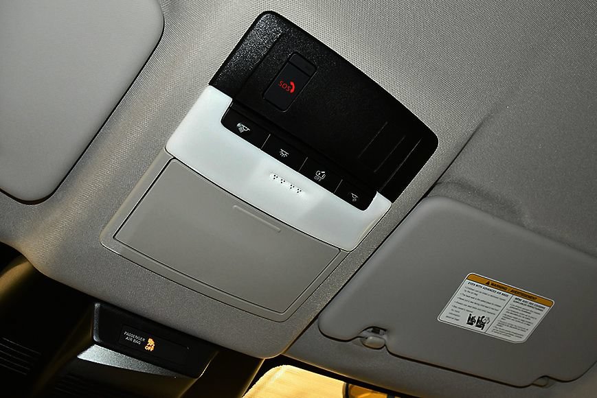 Used 2024 Nissan Rogue SV AWD/4WD image 25