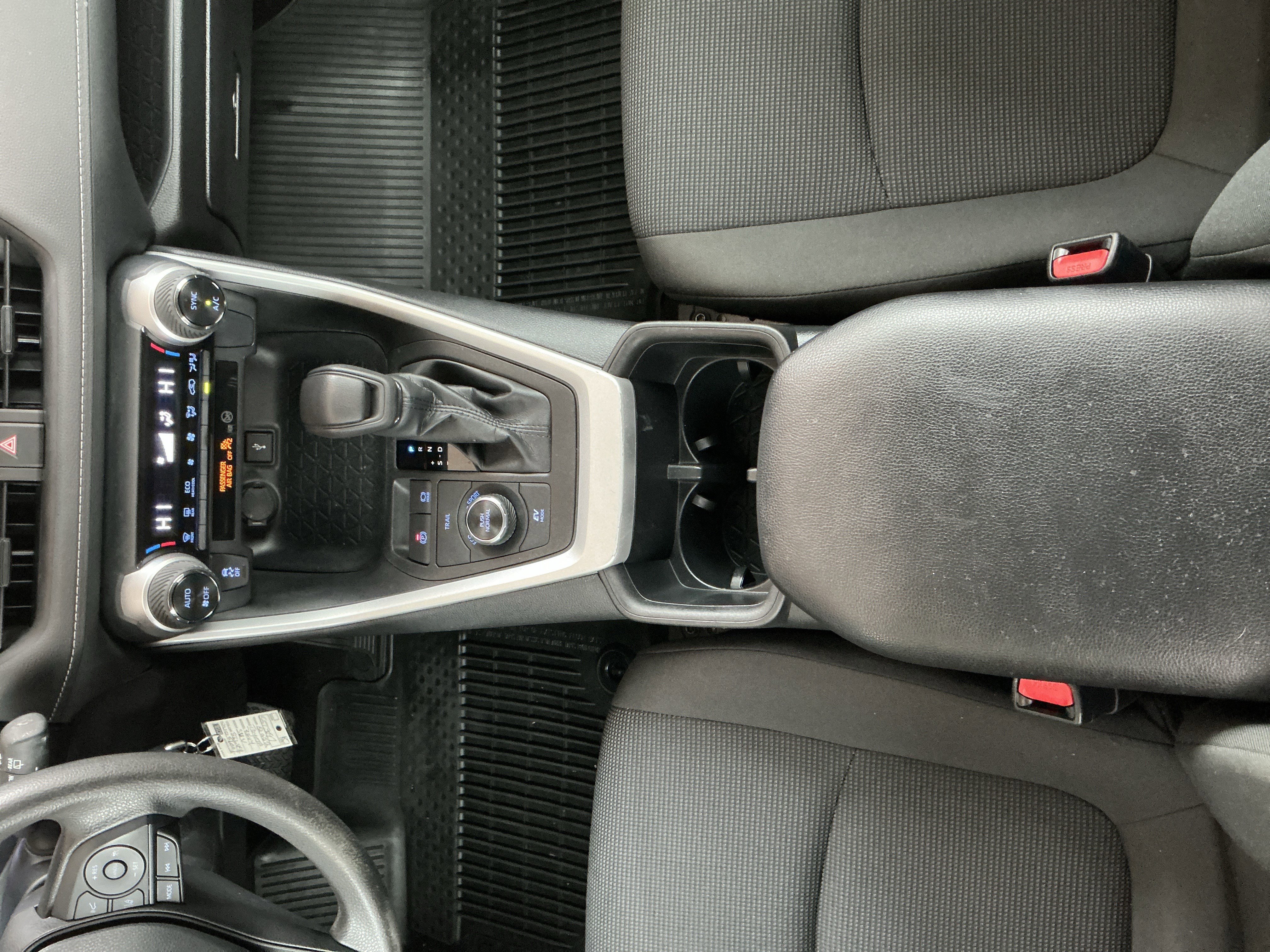 Certified 2022 Toyota RAV4 LE image 11