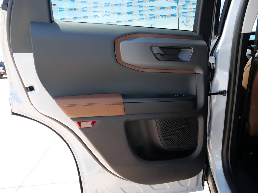 New 2026 Ford Bronco Sport Outer Banks AWD/4WD image 10