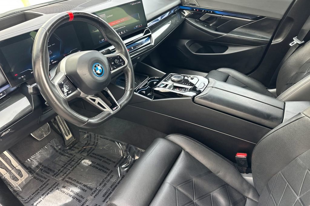 Used 2024 BMW i5 M60 w/ Premium Package AWD/4WD image 9