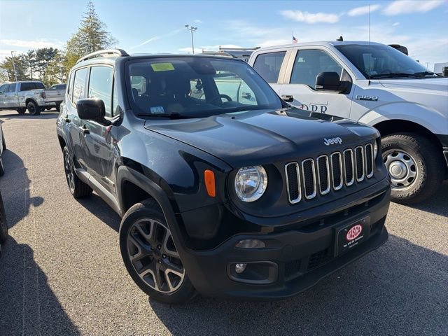 Used 2018 Jeep Renegade Latitude w/ Cold Weather Group AWD/4WD image 1