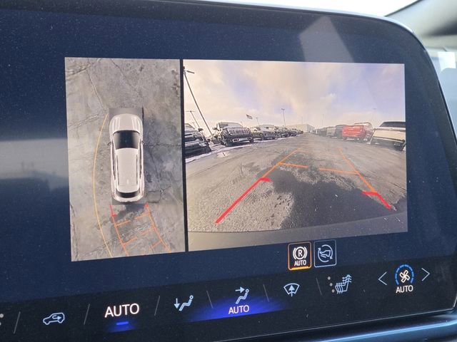 New 2026 Chevrolet Equinox EV LT image 10