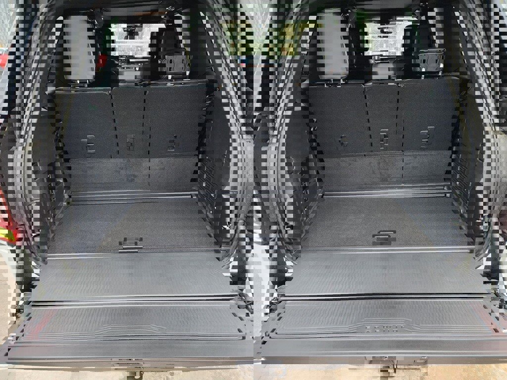 New 2026 Ford Expedition Tremor image 9