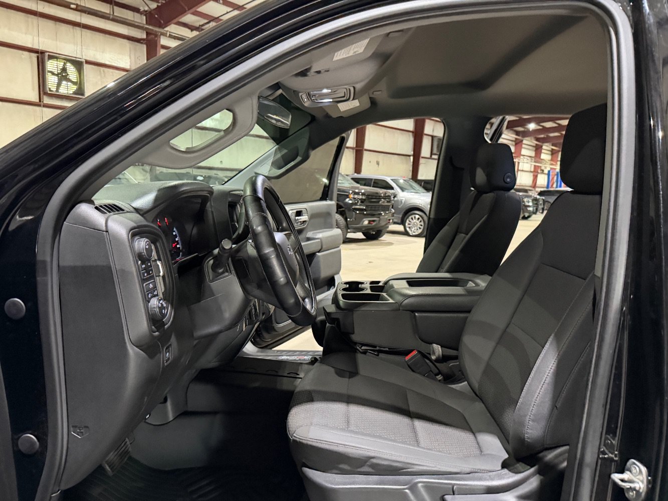 Used 2020 Chevrolet Silverado 1500 Custom Trail Boss w/ Custom Convenience Package AWD/4WD image 13