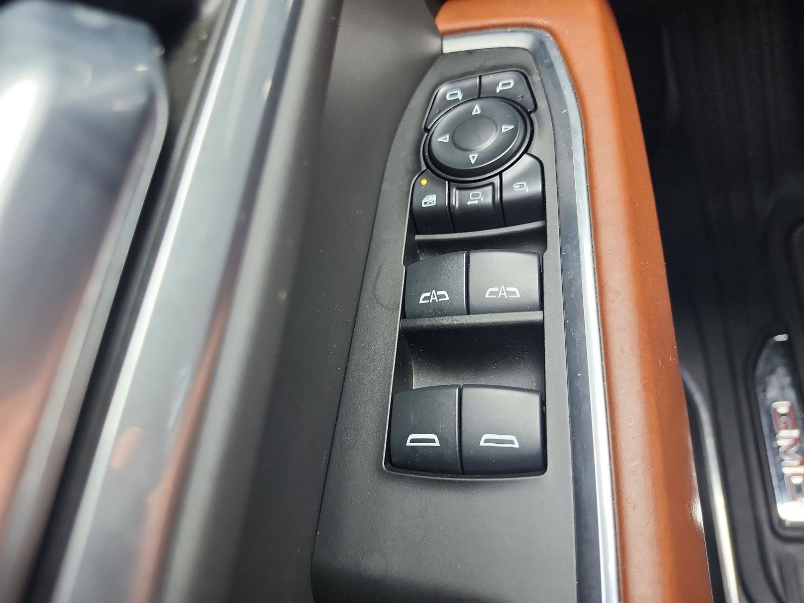 Used 2024 GMC Sierra 2500 Denali Ultimate AWD/4WD image 26