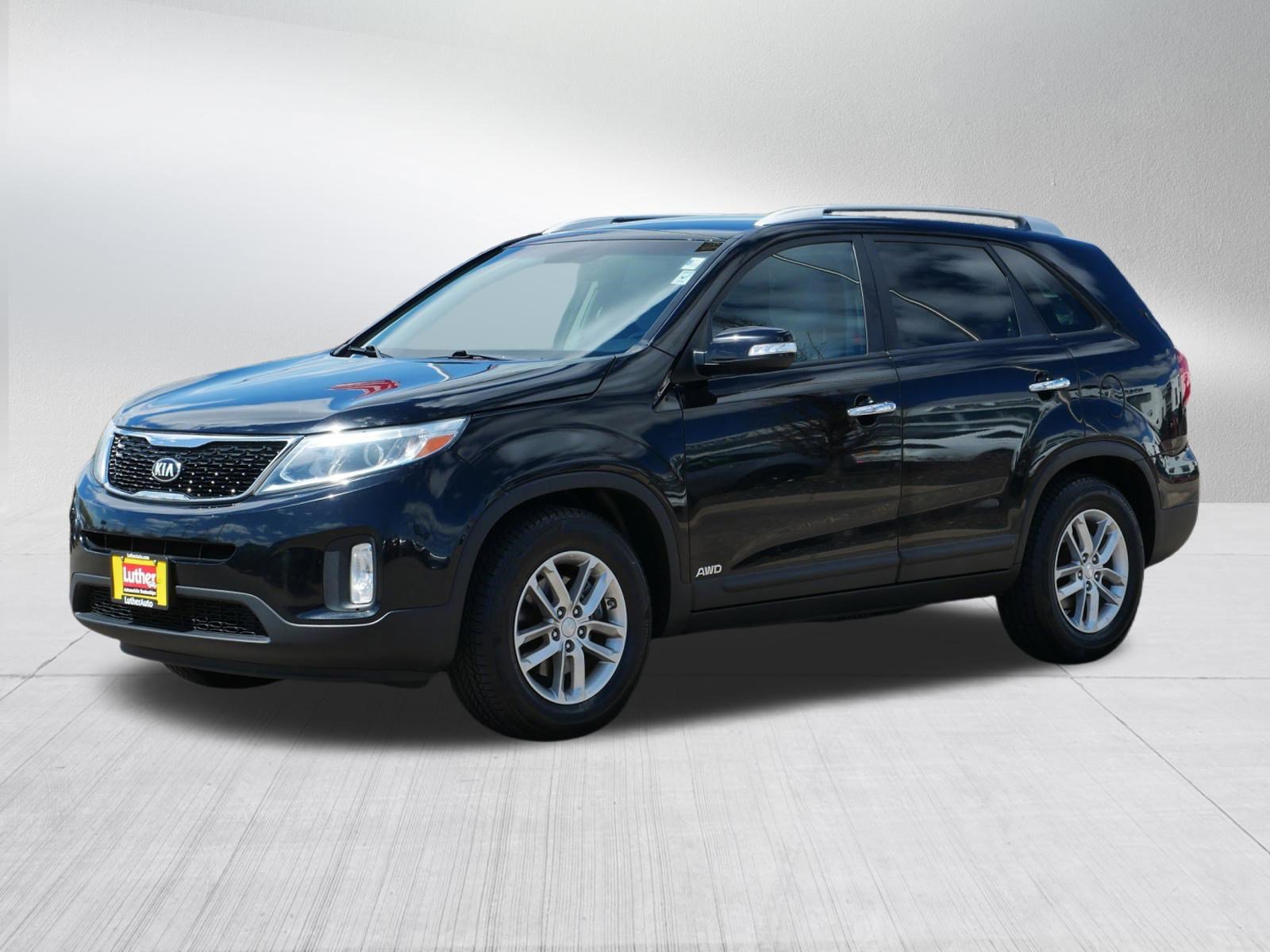 Used 2015 Kia Sorento LX AWD/4WD image 3