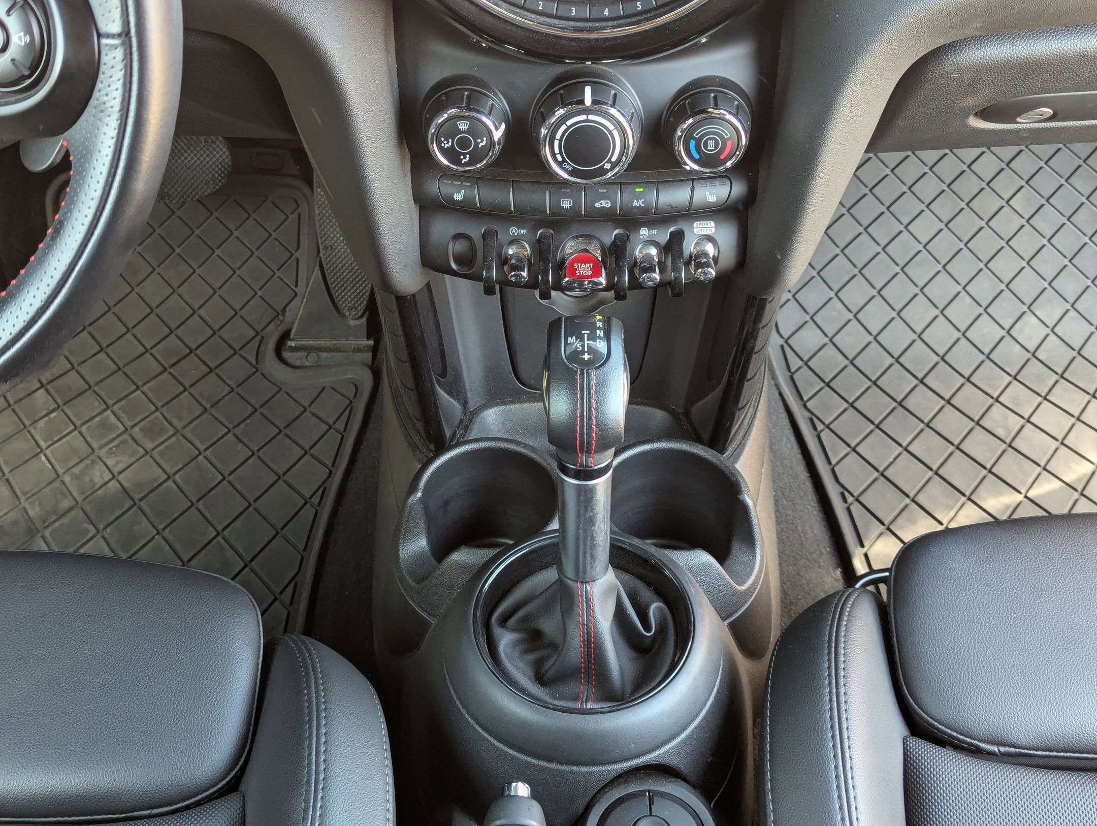 Used 2019 MINI Cooper S w/ Storage Package image 31