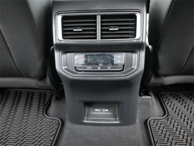 New 2026 Volkswagen Atlas SE image 25