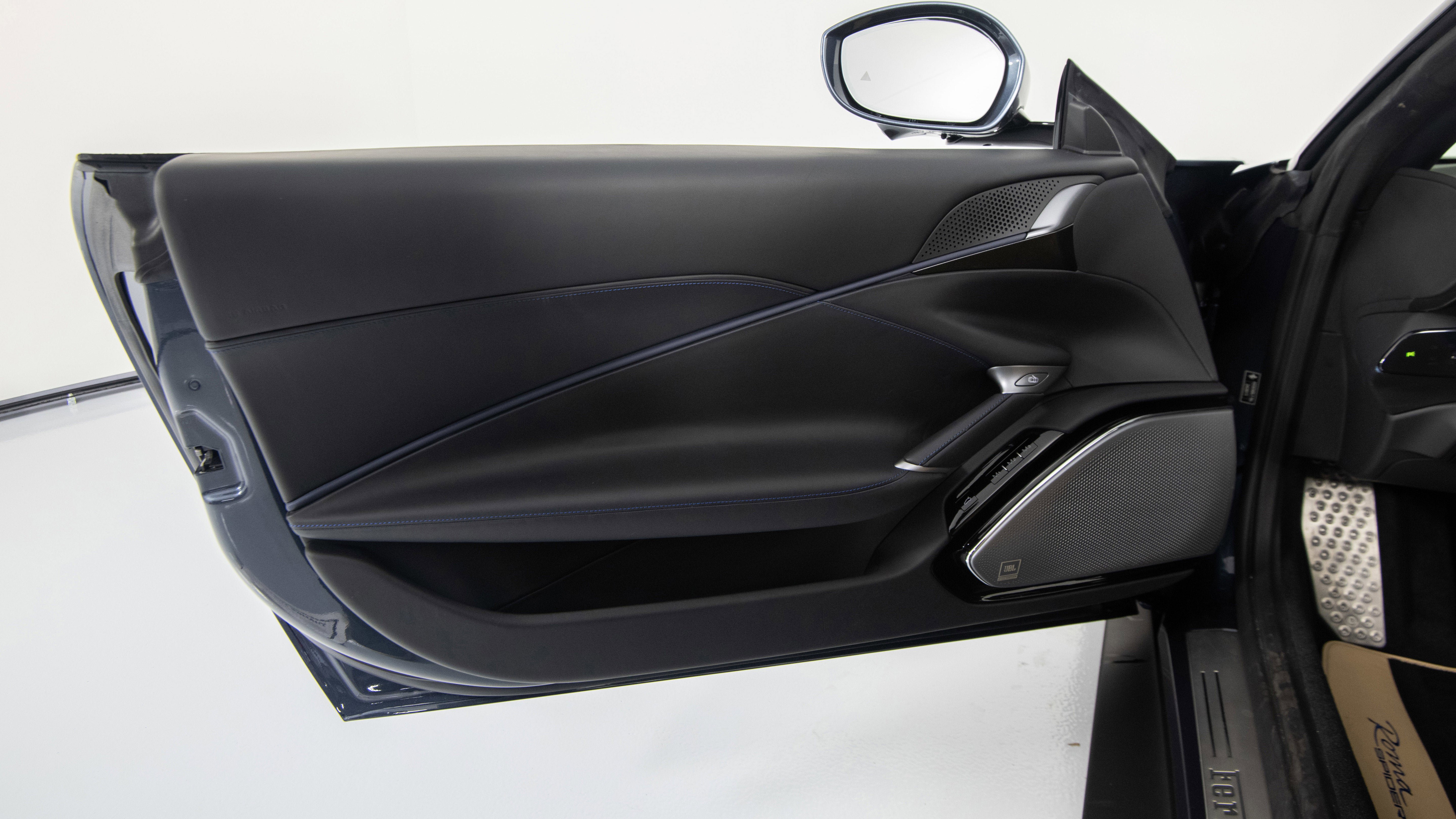 Certified 2025 Ferrari Roma Spider RWD image 34
