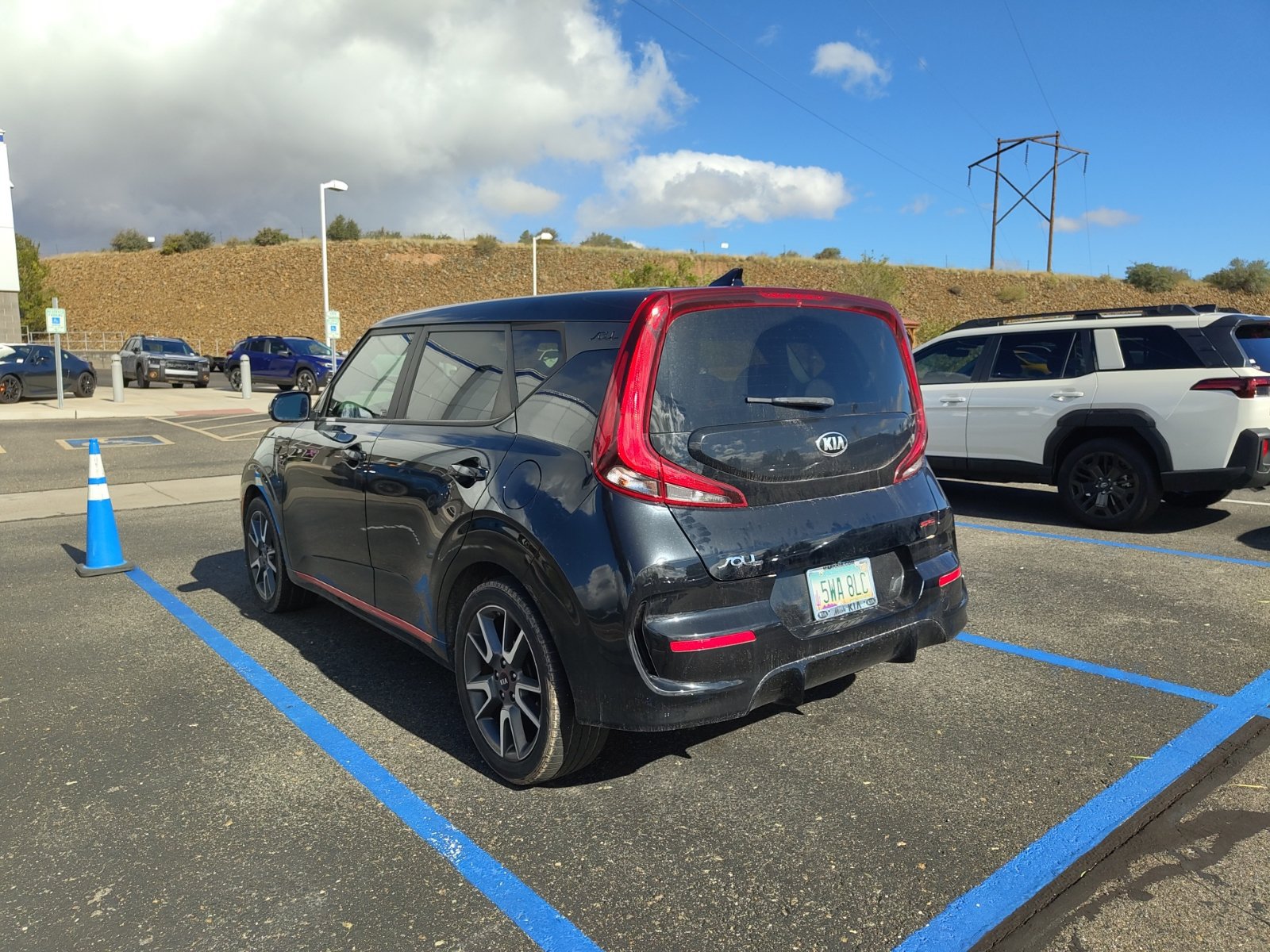 Used 2021 Kia Soul GT-Line FWD image 3