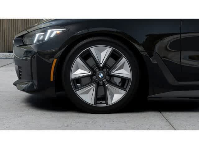 New 2026 BMW i4 xDrive40i w/ Premium Package image 7