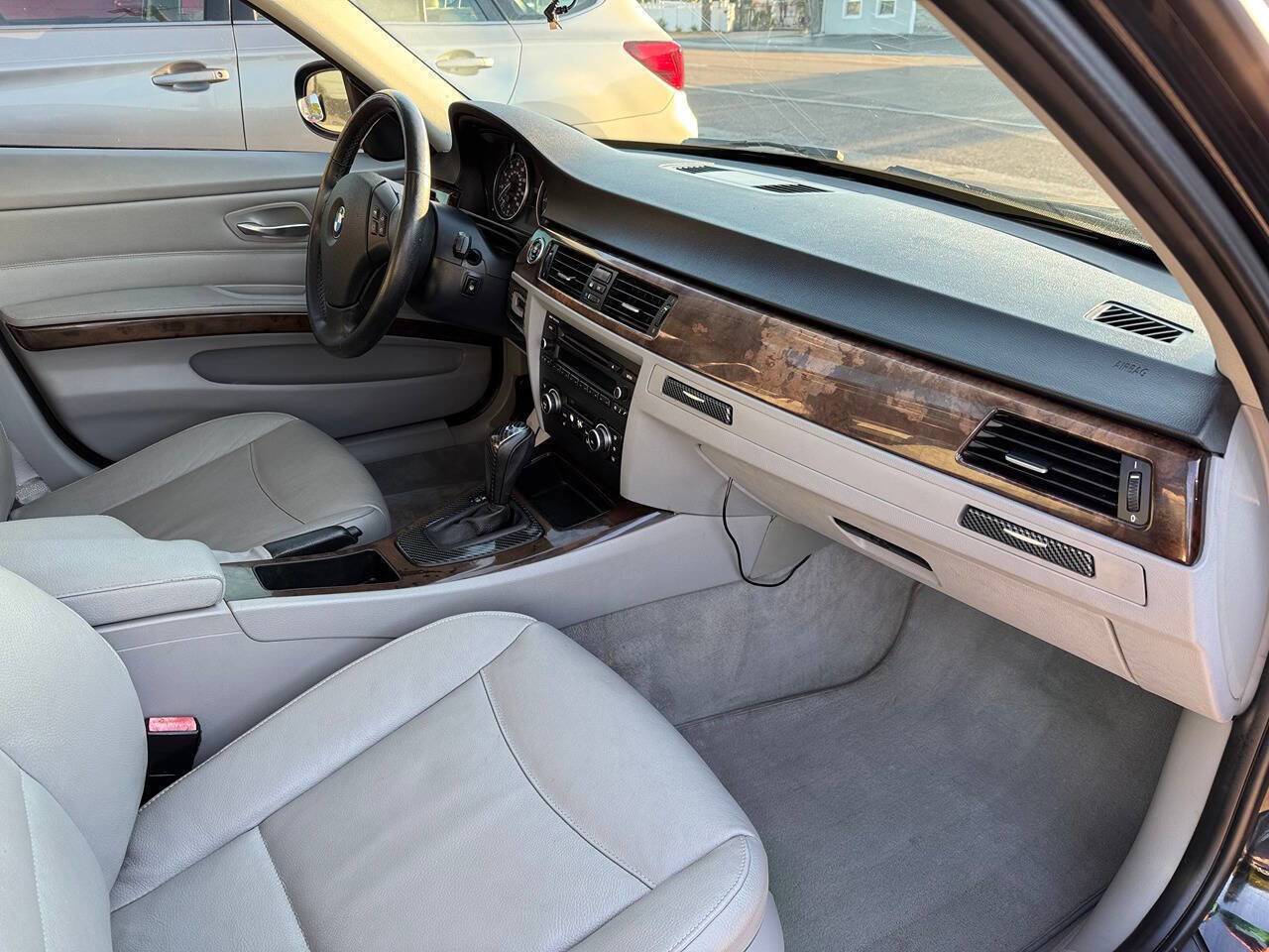 Used 2011 BMW 328i Sedan image 18