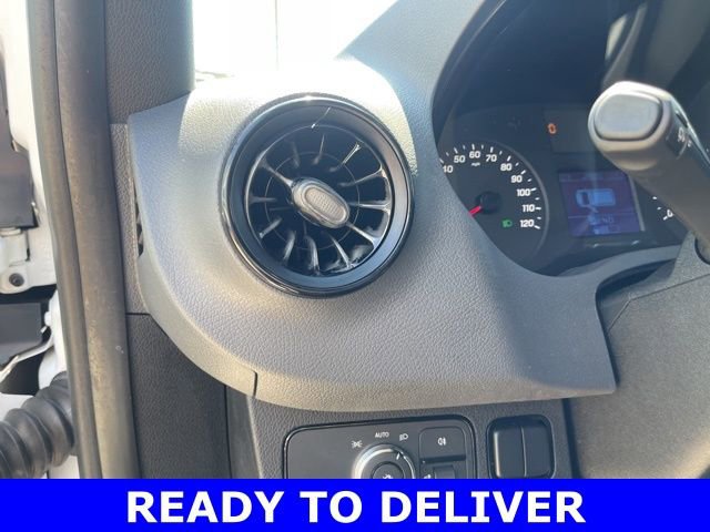 Used 2019 Freightliner Sprinter 144 Cargo image 18