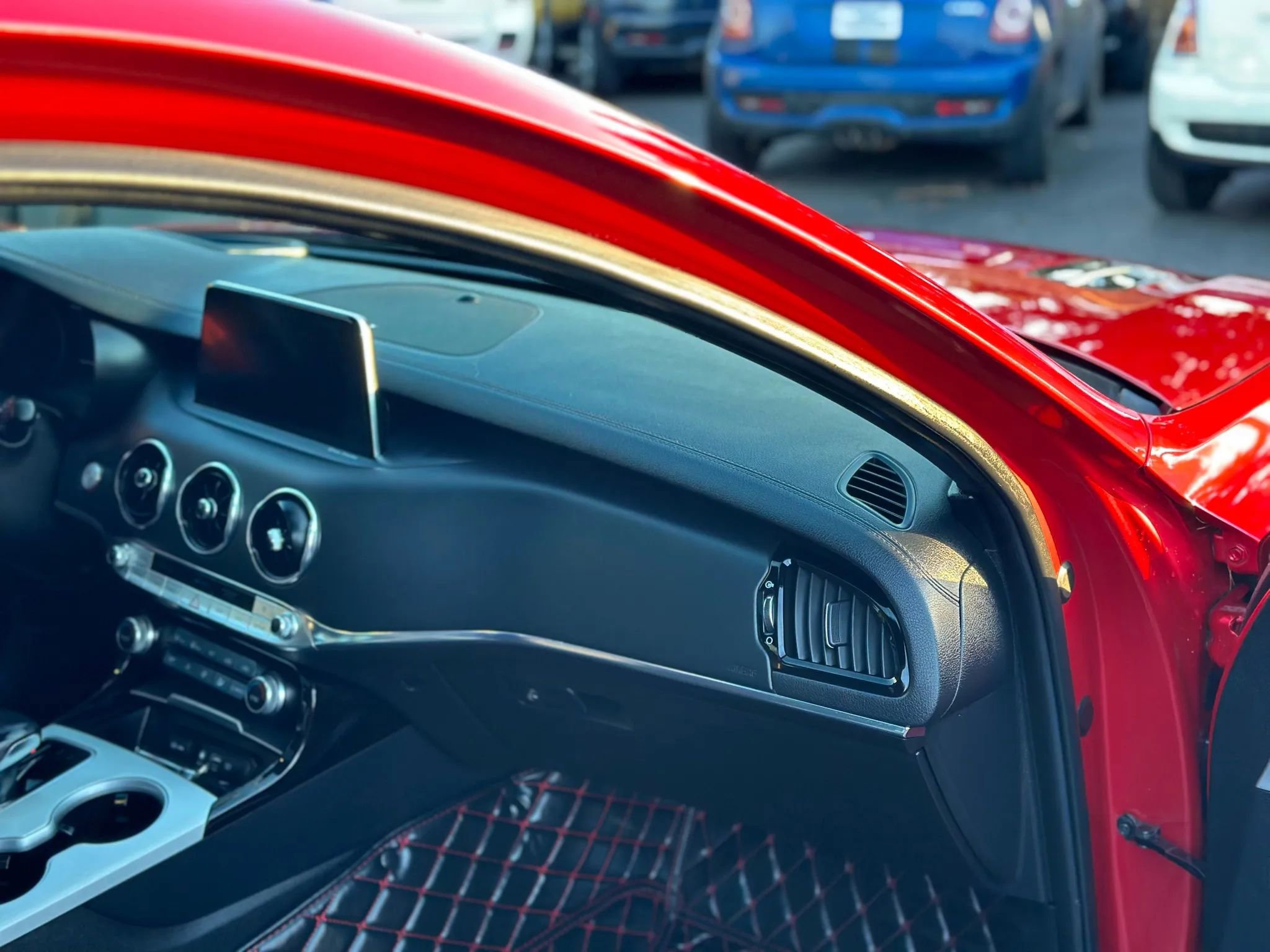 Used 2018 Kia Stinger GT2 image 23