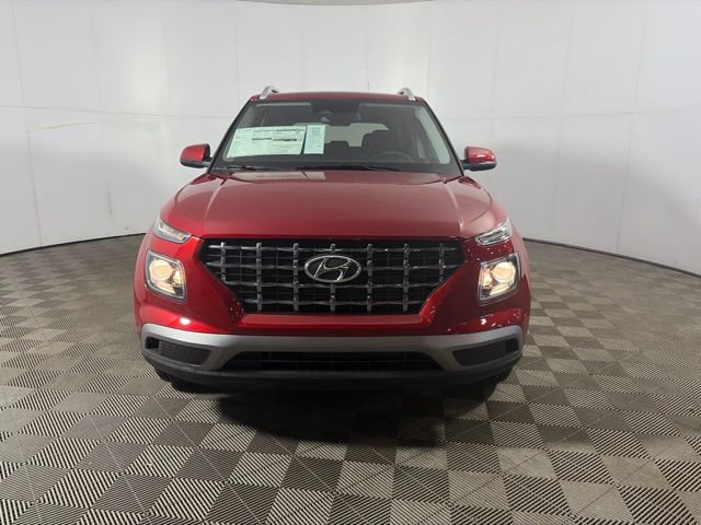 New 2026 Hyundai Venue SEL FWD image 2