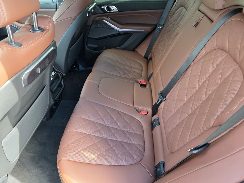 New 2026 BMW X5 xDrive50e AWD/4WD image 12