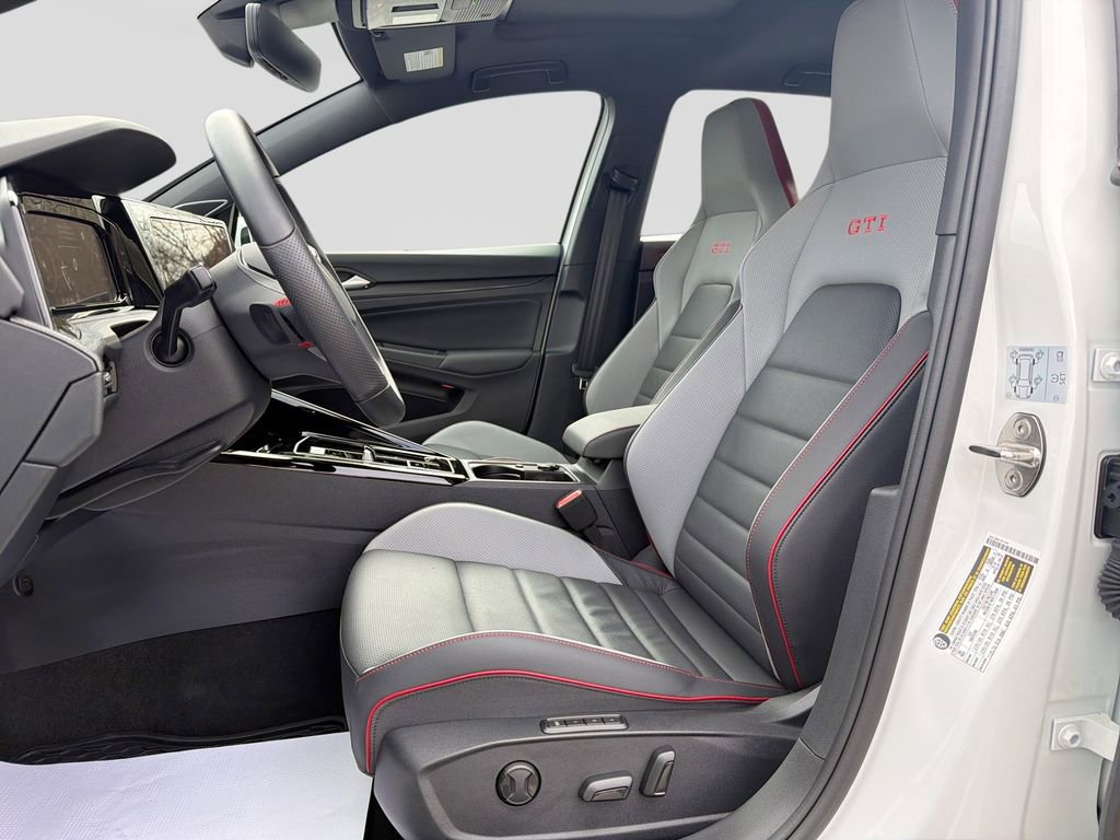 Used 2024 Volkswagen GTI Autobahn image 15