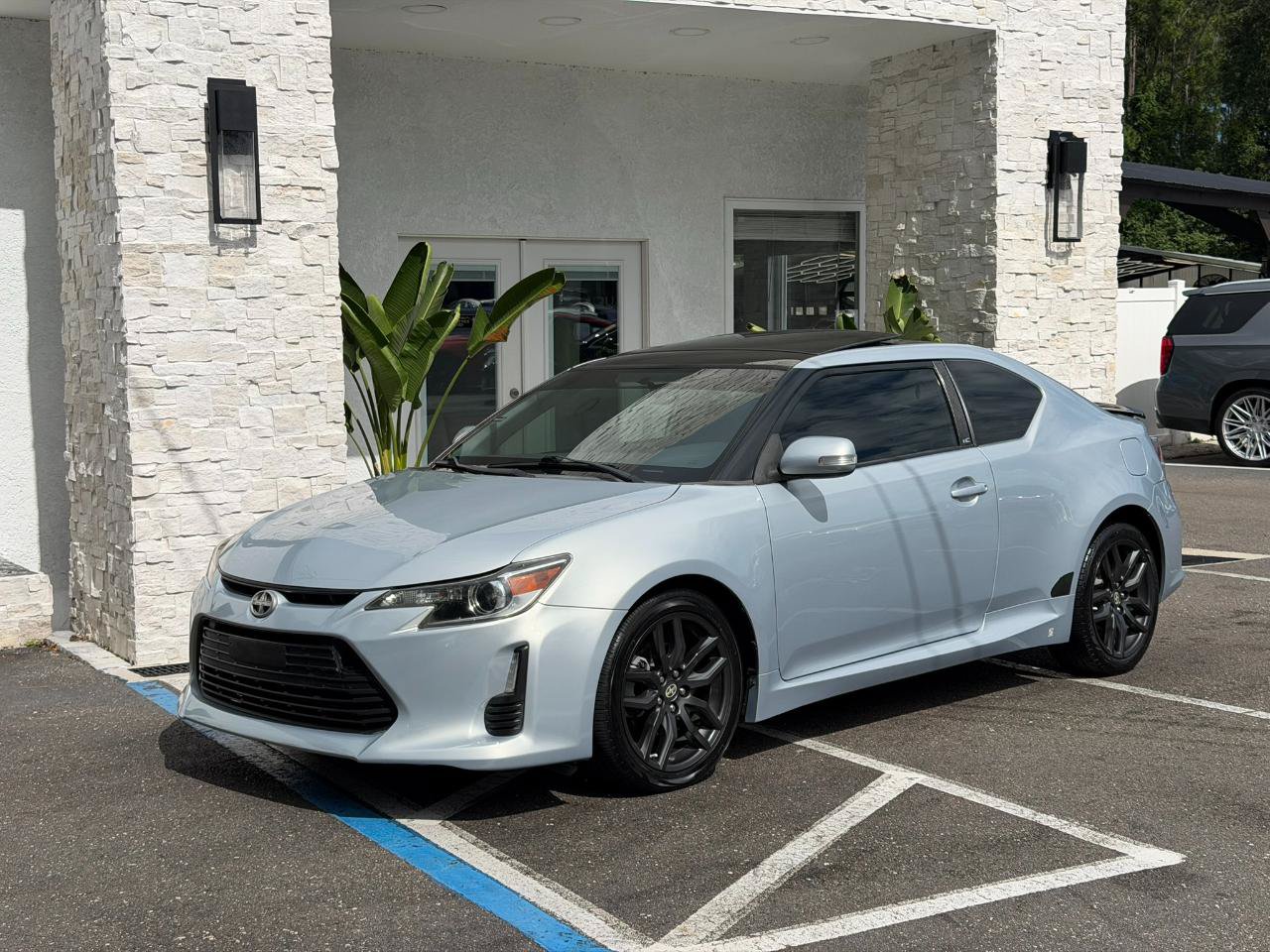 Used 2014 Scion tC 10 Series FWD image 9
