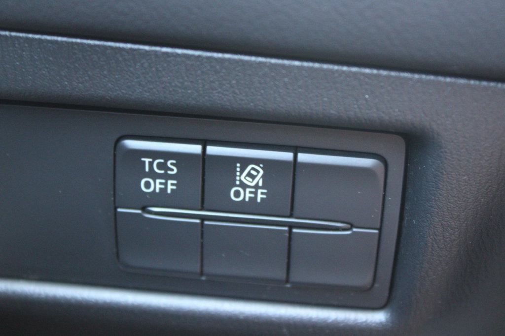 Used 2018 MAZDA CX-5 Touring FWD image 39