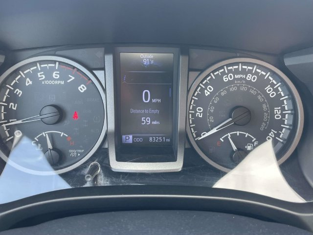 Used 2019 Toyota Tacoma TRD Sport AWD/4WD image 24