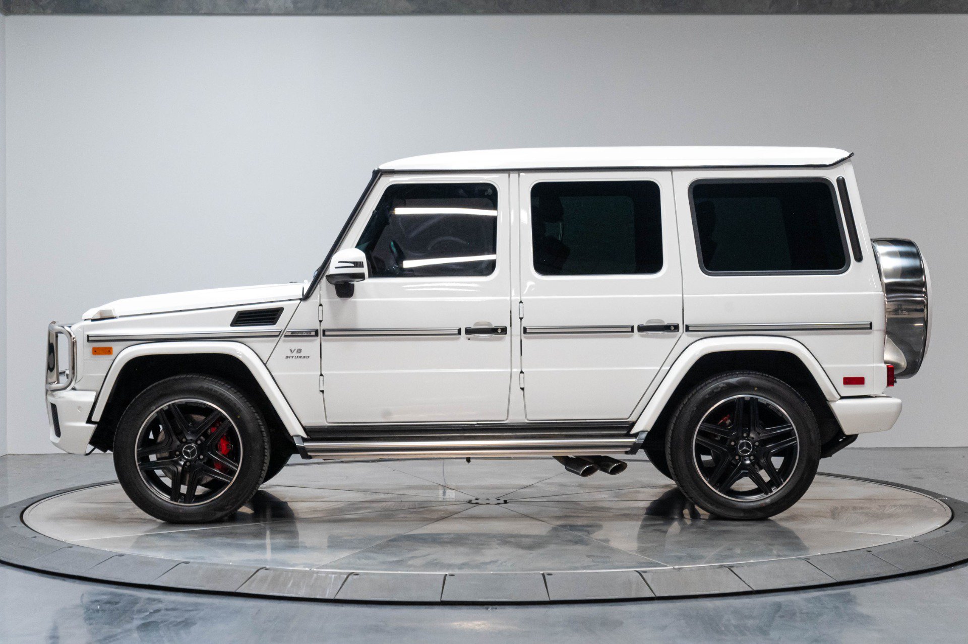 Used 2017 Mercedes-Benz G 63 AMG 4MATIC image 17