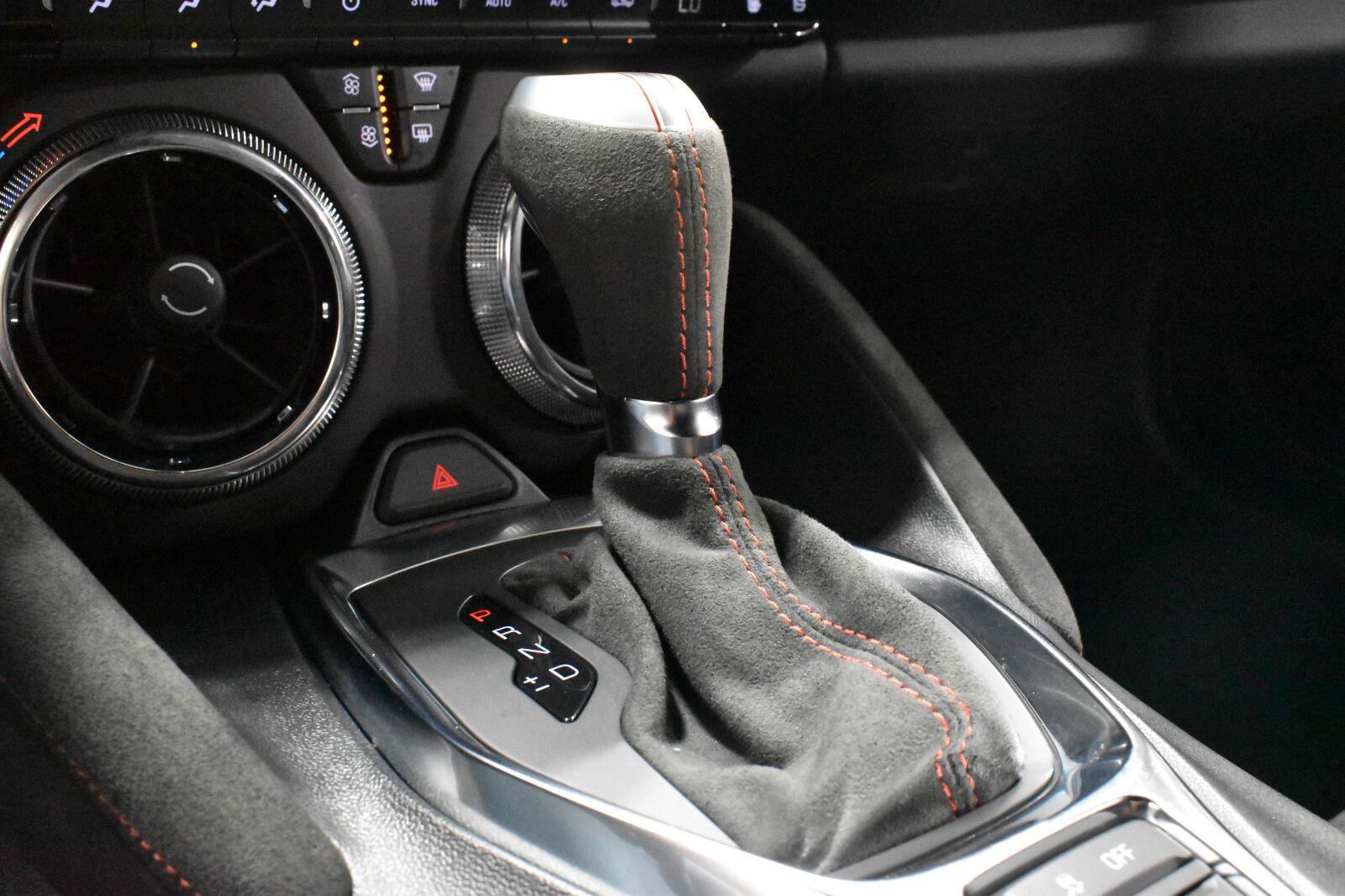 Used 2022 Chevrolet Camaro ZL1 RWD image 17
