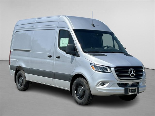 New 2024 Mercedes-Benz Sprinter 144 Cargo