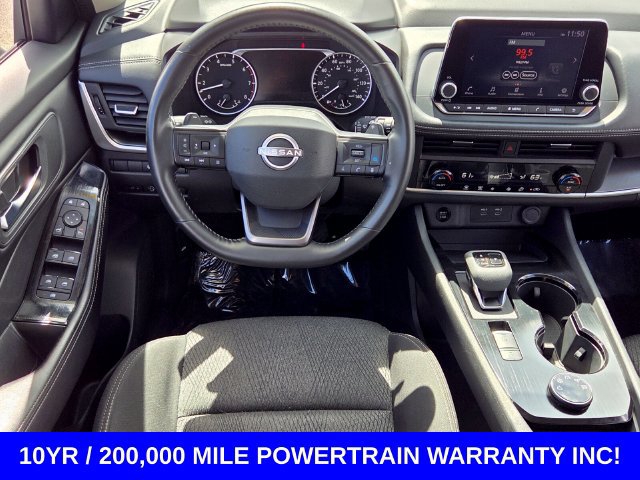 Used 2025 Nissan Rogue SV AWD/4WD image 11