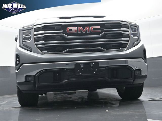 Used 2023 GMC Sierra 1500 SLT w/ SLT Premium Package image 18