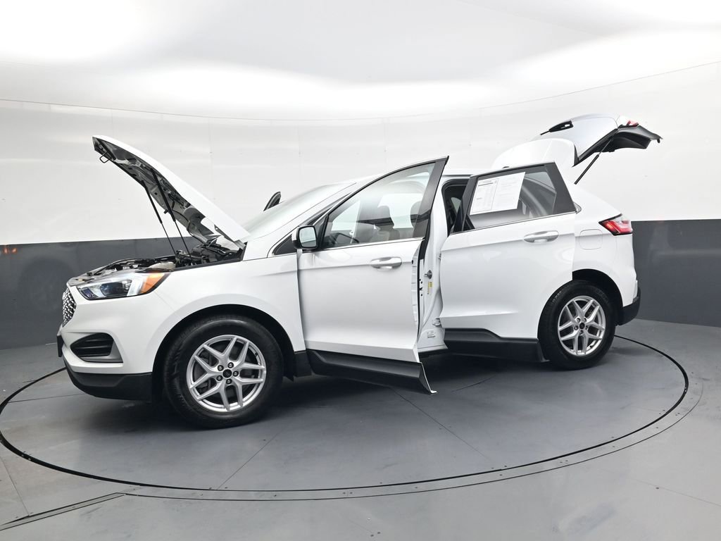 Used 2023 Ford Edge SEL image 46