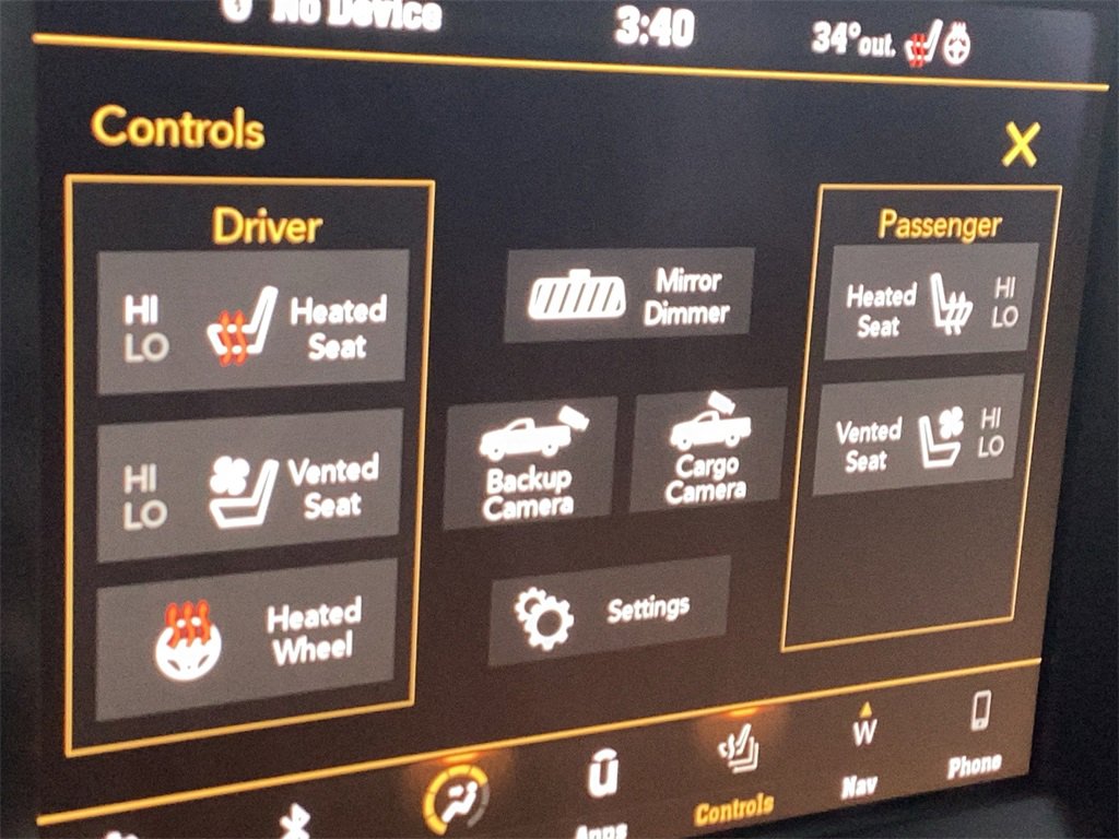 Used 2018 RAM 2500 Laramie w/ Sport Appearance Group image 30