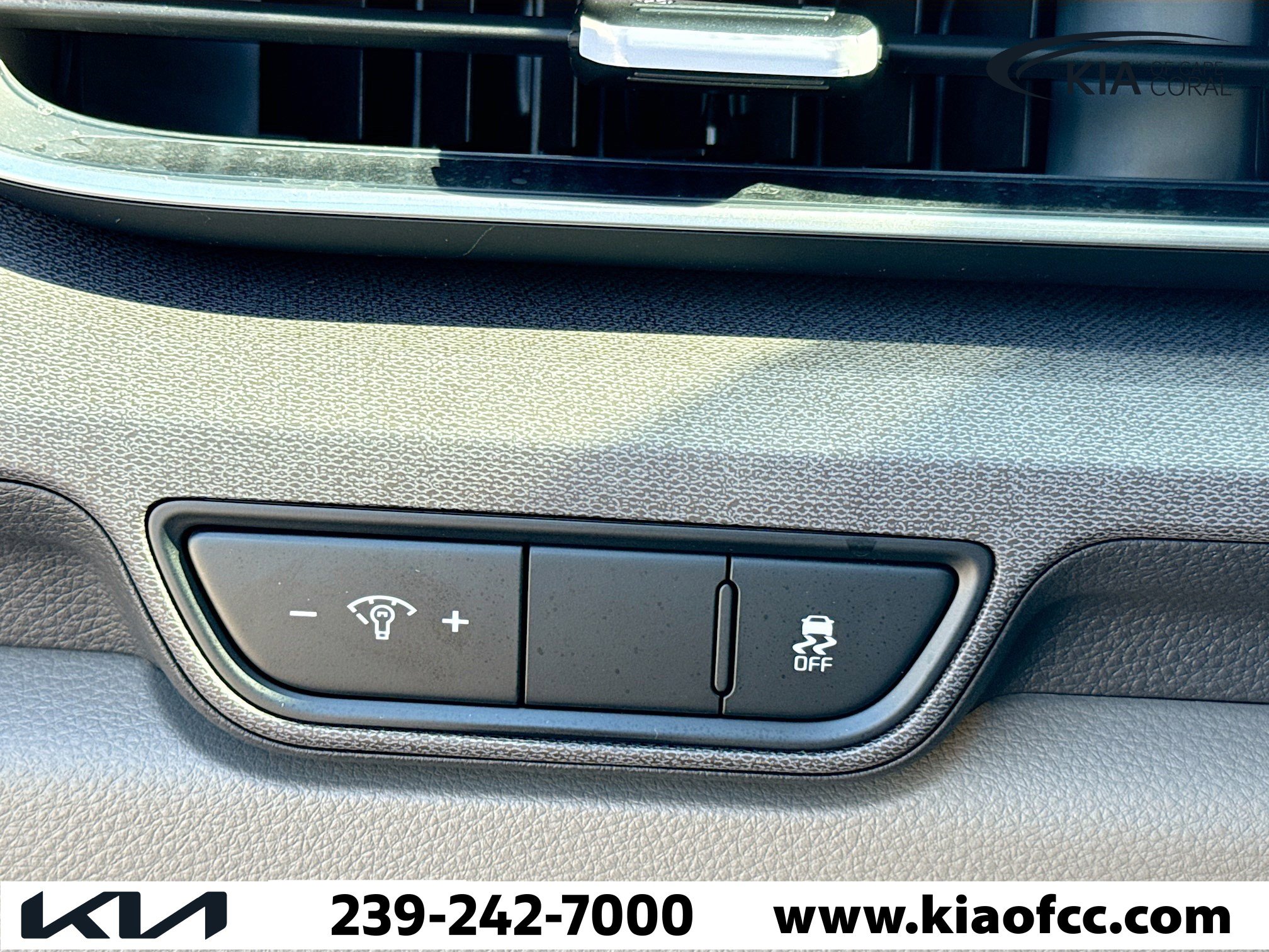 New 2026 Kia Carnival EX image 35