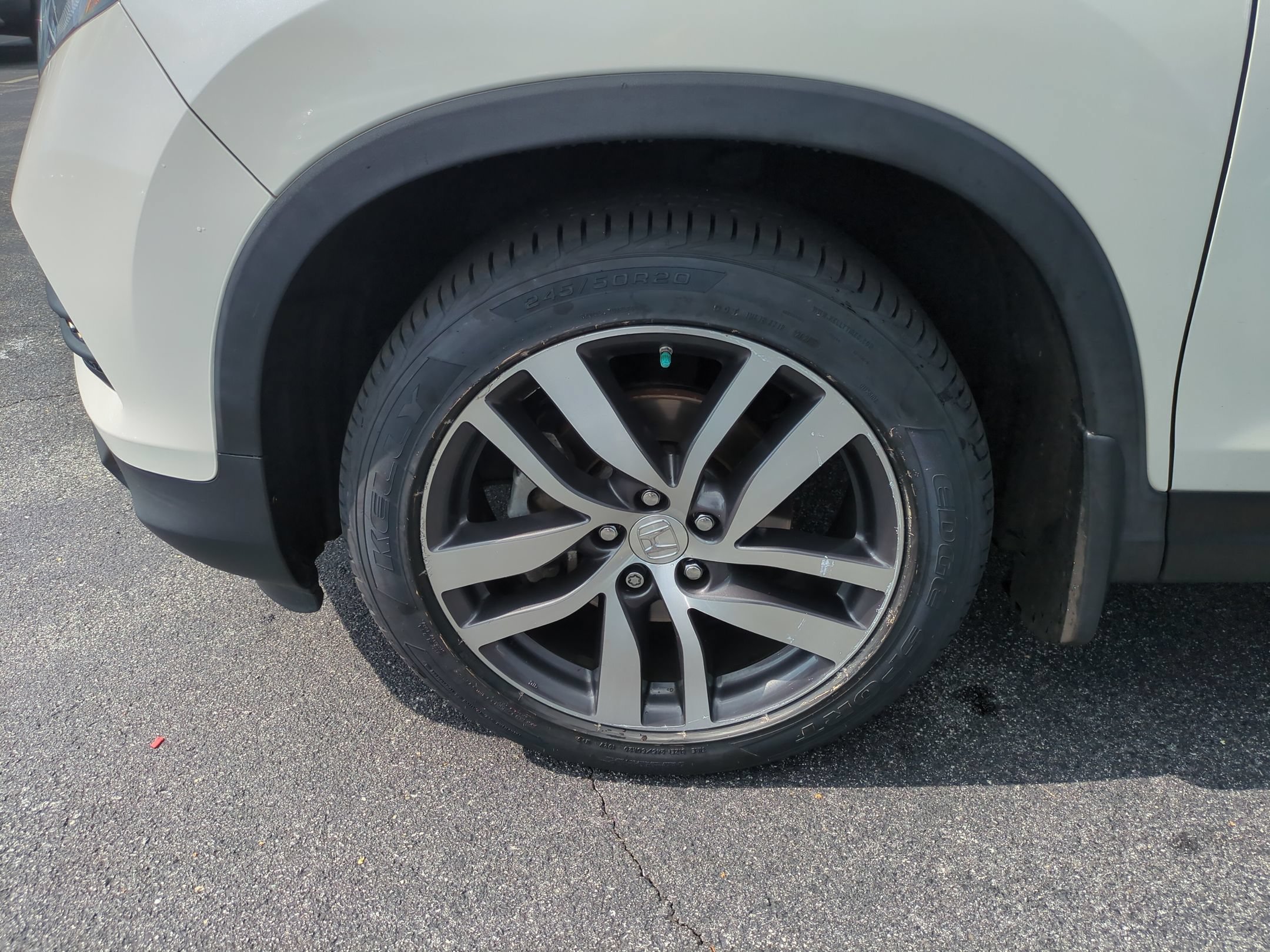 Used 2017 Honda Pilot Touring image 12