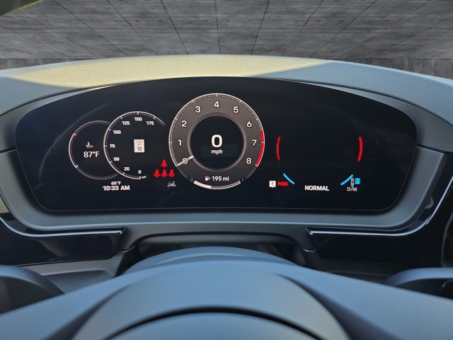 Used 2024 Porsche Cayenne Coupe AWD/4WD image 20
