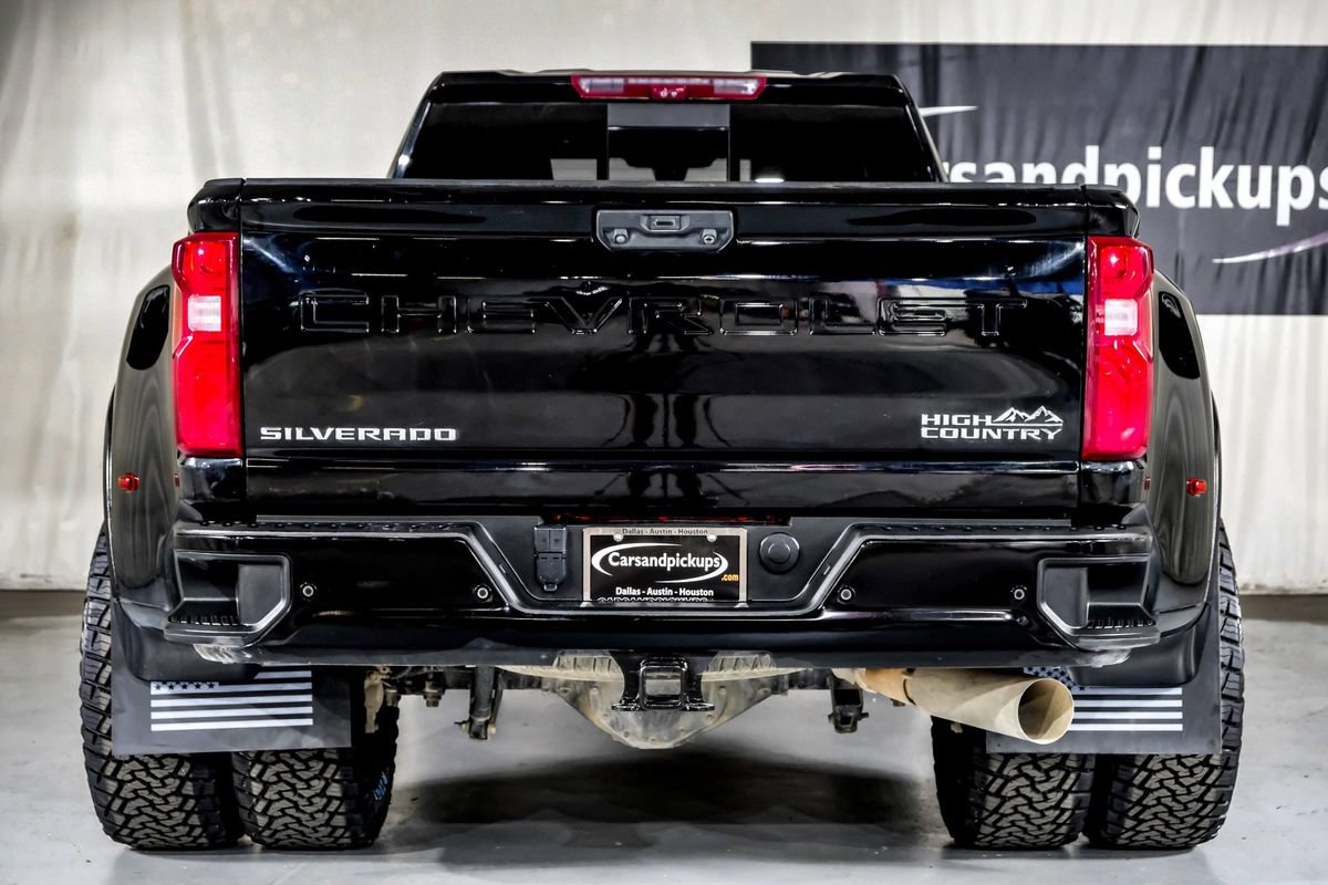 Used 2023 Chevrolet Silverado 3500 High Country w/ Technology Package AWD/4WD image 10