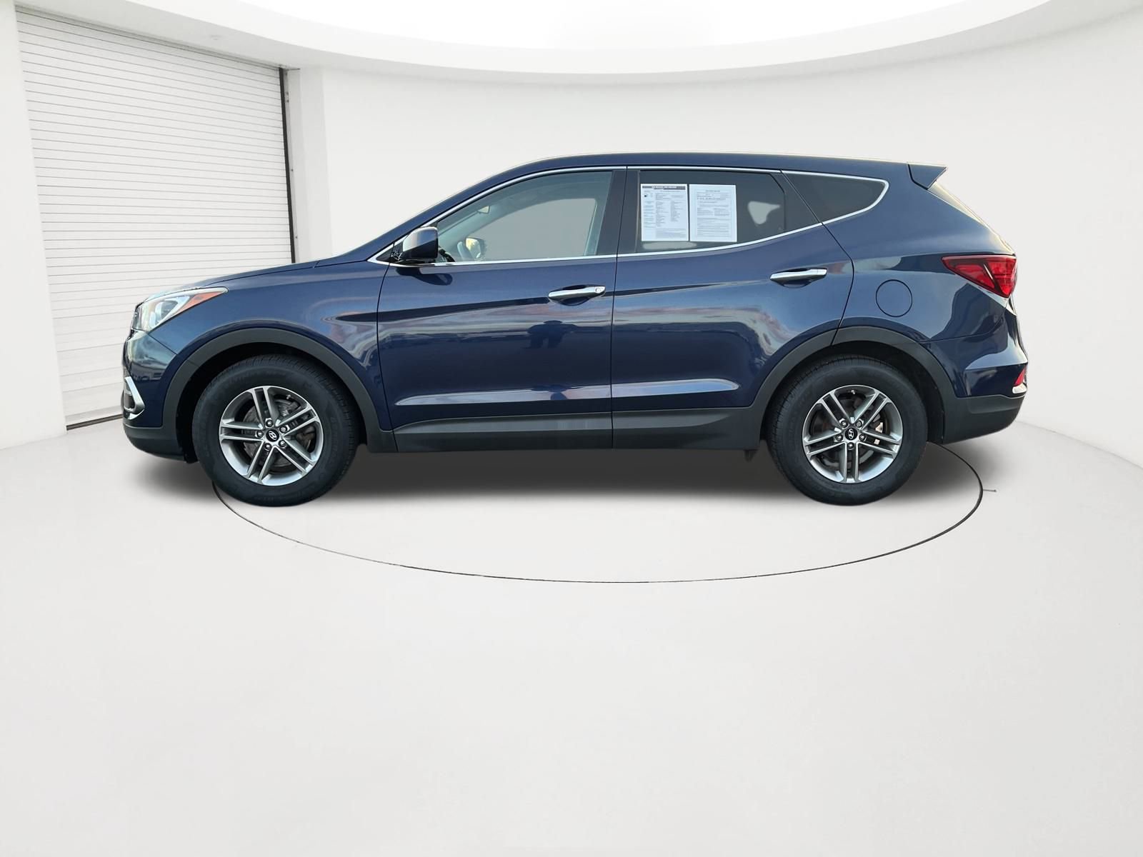 Used 2017 Hyundai Santa Fe Sport image 2