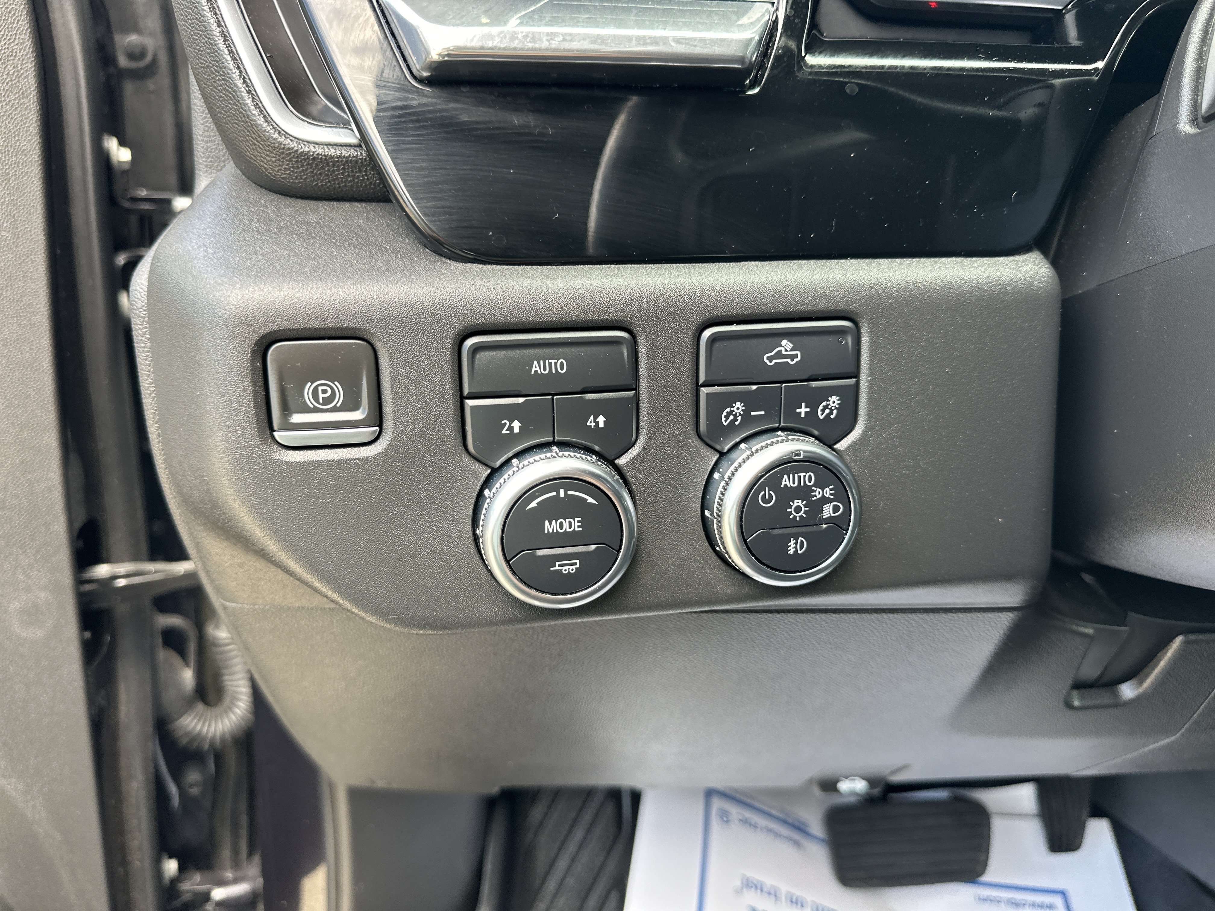 Used 2022 GMC Sierra 1500 Elevation AWD/4WD image 8